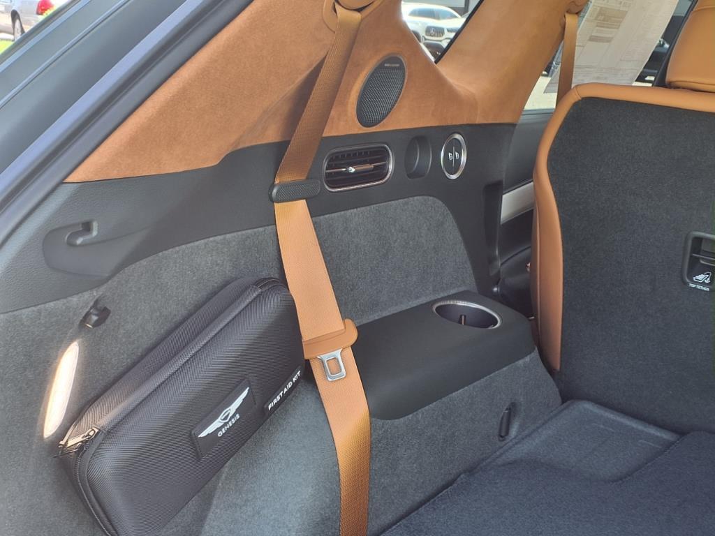 new 2026 Genesis GV80 car, priced at $85,050
