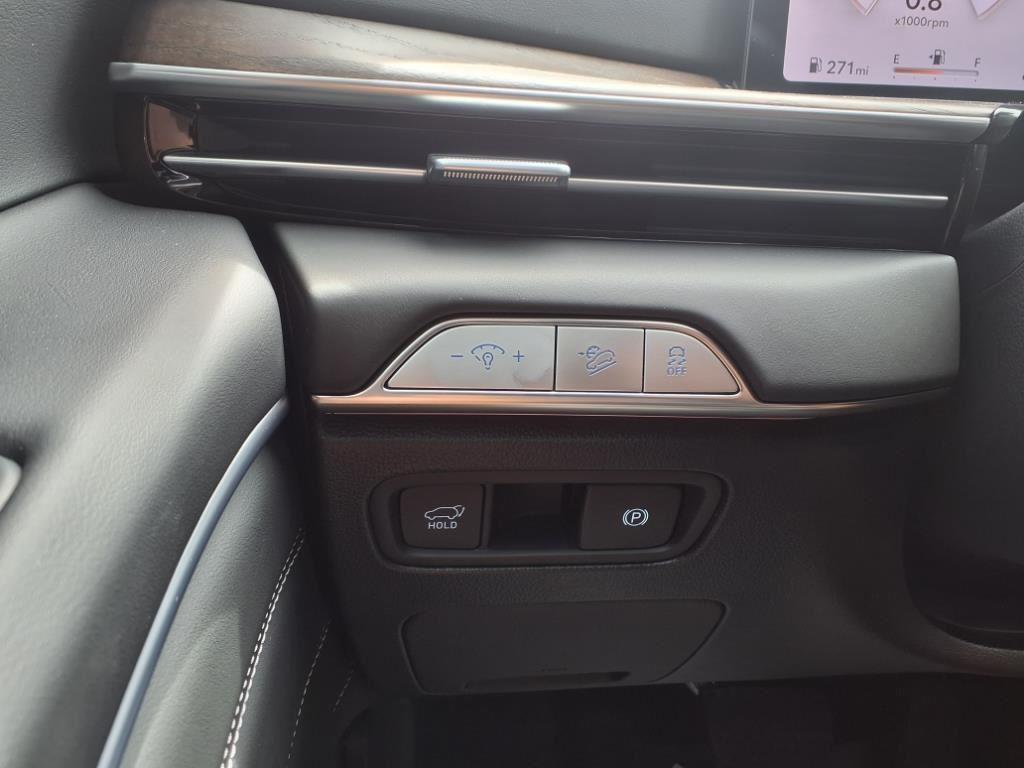 new 2025 Genesis GV80 car, priced at $70,374