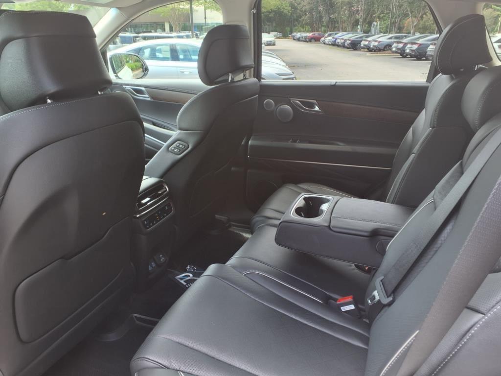 new 2025 Genesis GV80 car, priced at $70,374