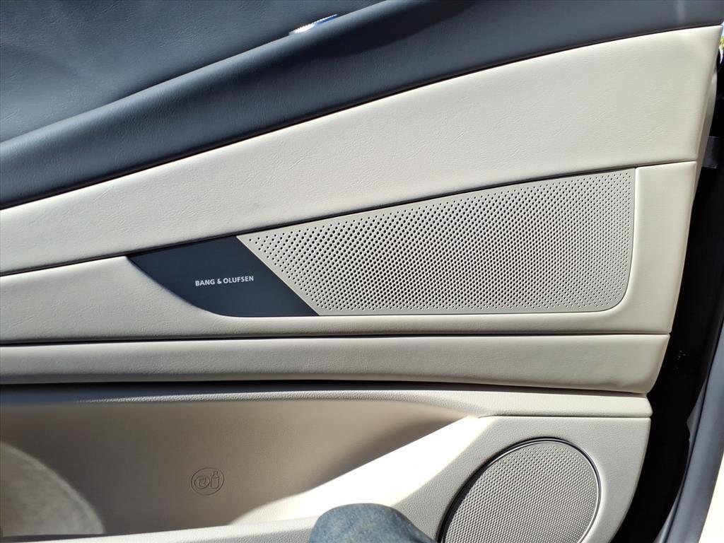 new 2026 Genesis G80 car, priced at $72,350