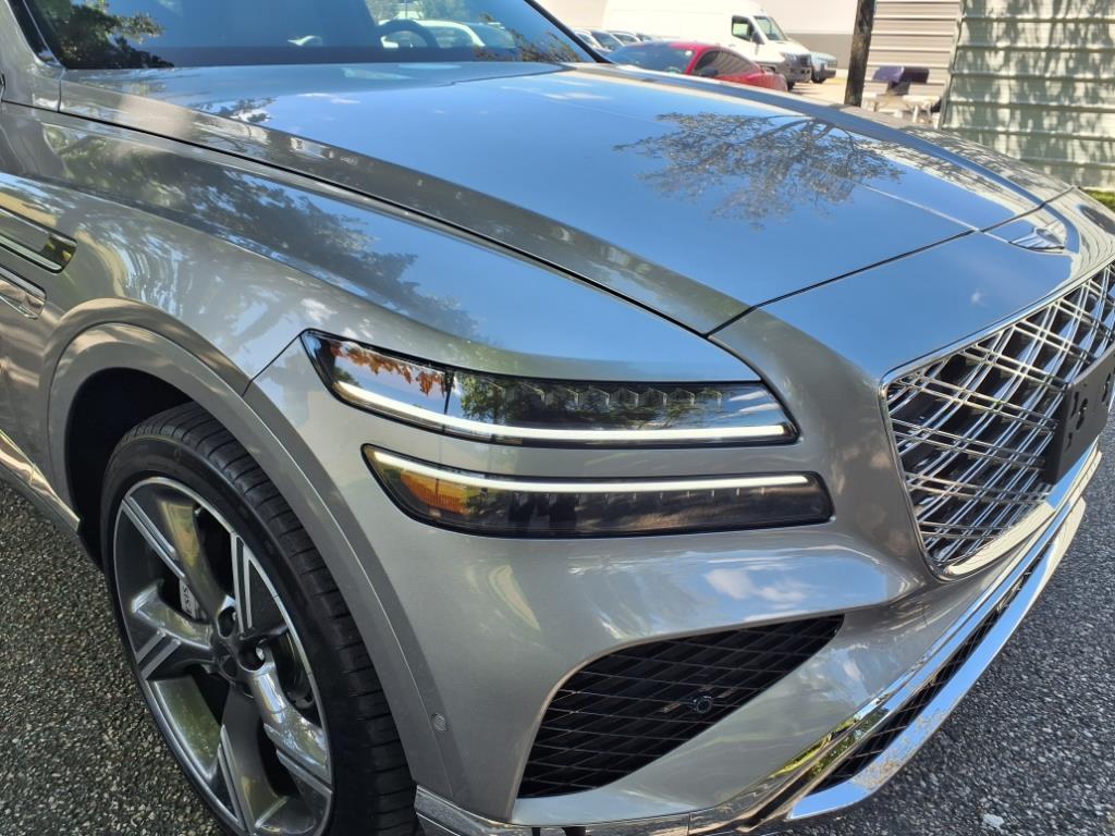 new 2025 Genesis GV80 car, priced at $78,514
