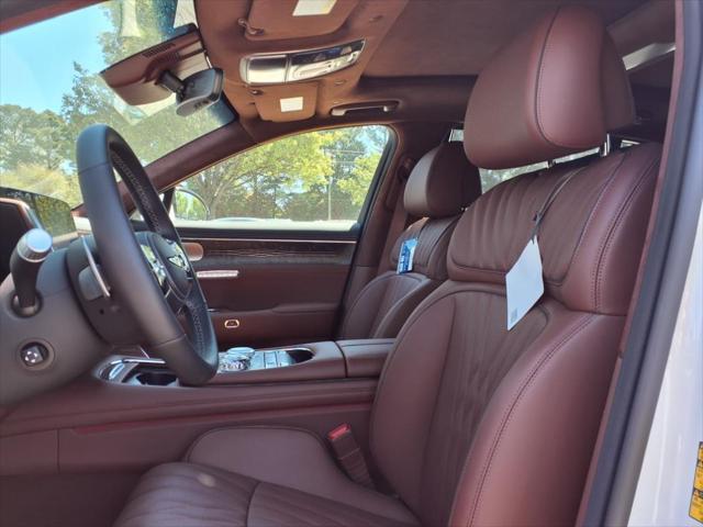 new 2025 Genesis G90 car, priced at $99,145