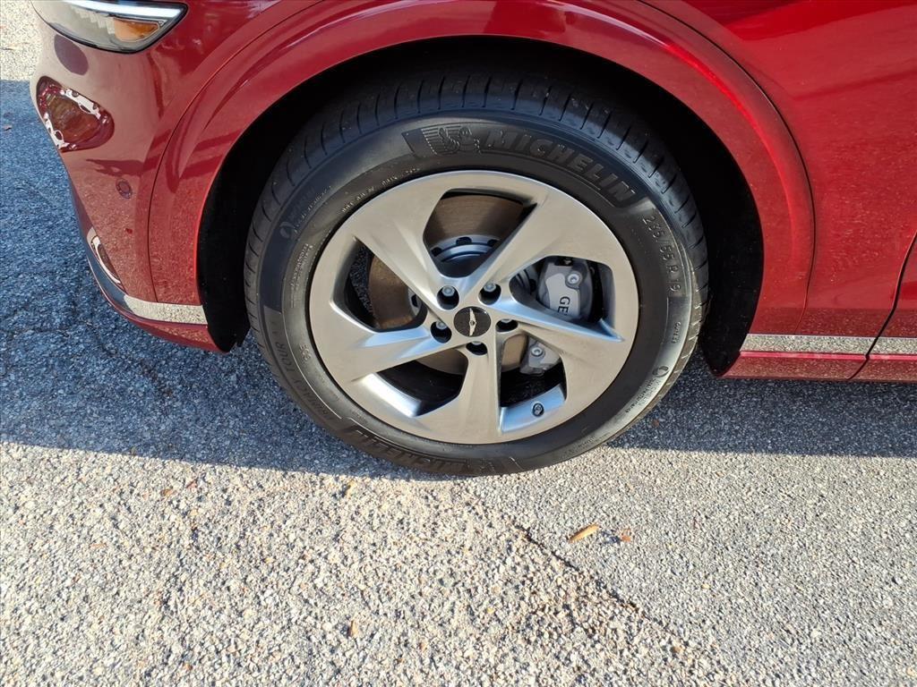 new 2026 Genesis GV70 car, priced at $59,550