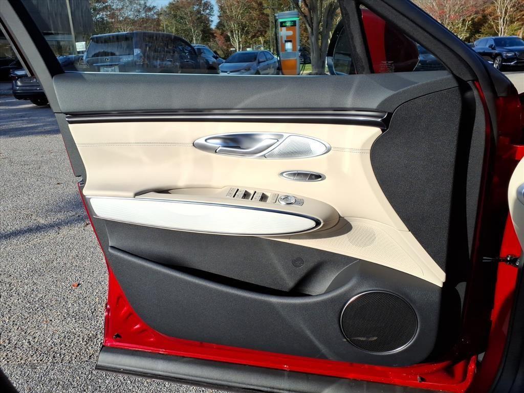 new 2026 Genesis GV70 car, priced at $59,550