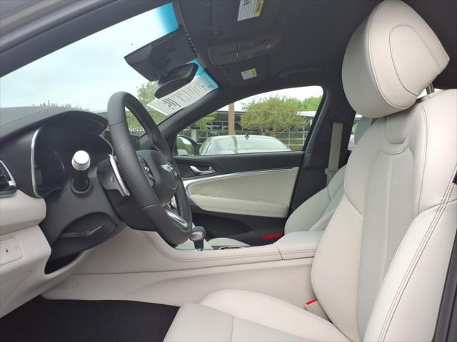 new 2025 Genesis G70 car, priced at $45,340