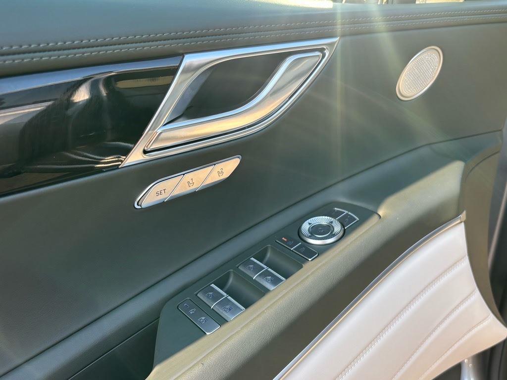 new 2025 Genesis GV80 car, priced at $57,847