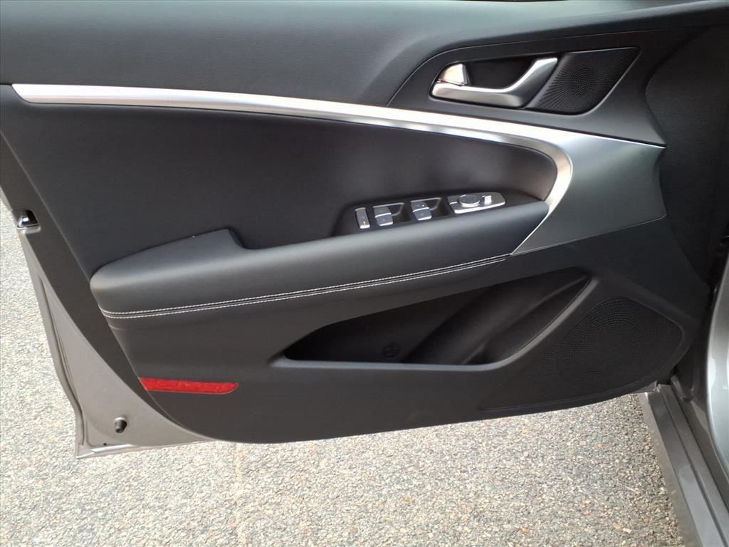 new 2026 Genesis G70 car, priced at $47,595