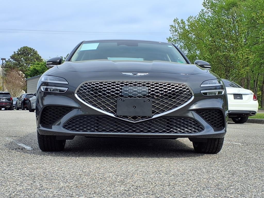 new 2025 Genesis G70 car, priced at $40,253
