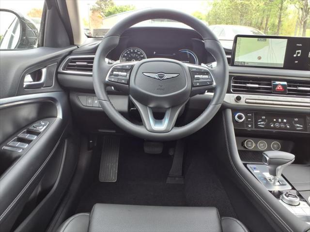 new 2025 Genesis G70 car, priced at $43,240