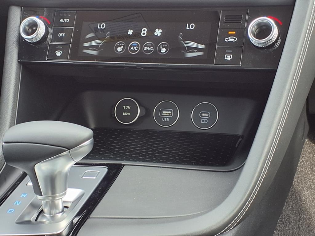 new 2025 Genesis G70 car, priced at $40,253