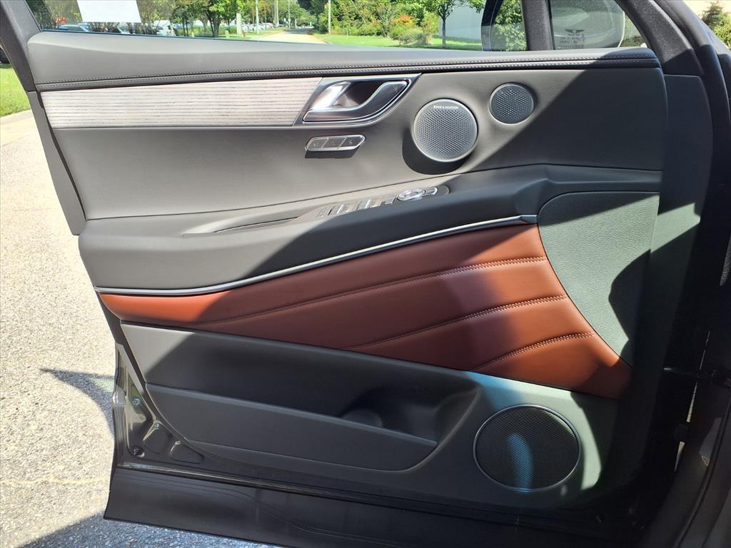 new 2026 Genesis GV80 car, priced at $84,475