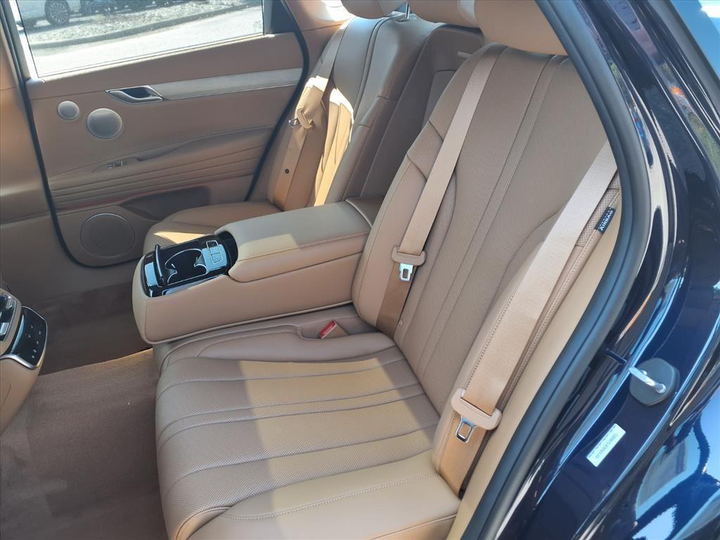 new 2026 Genesis G80 car, priced at $66,185