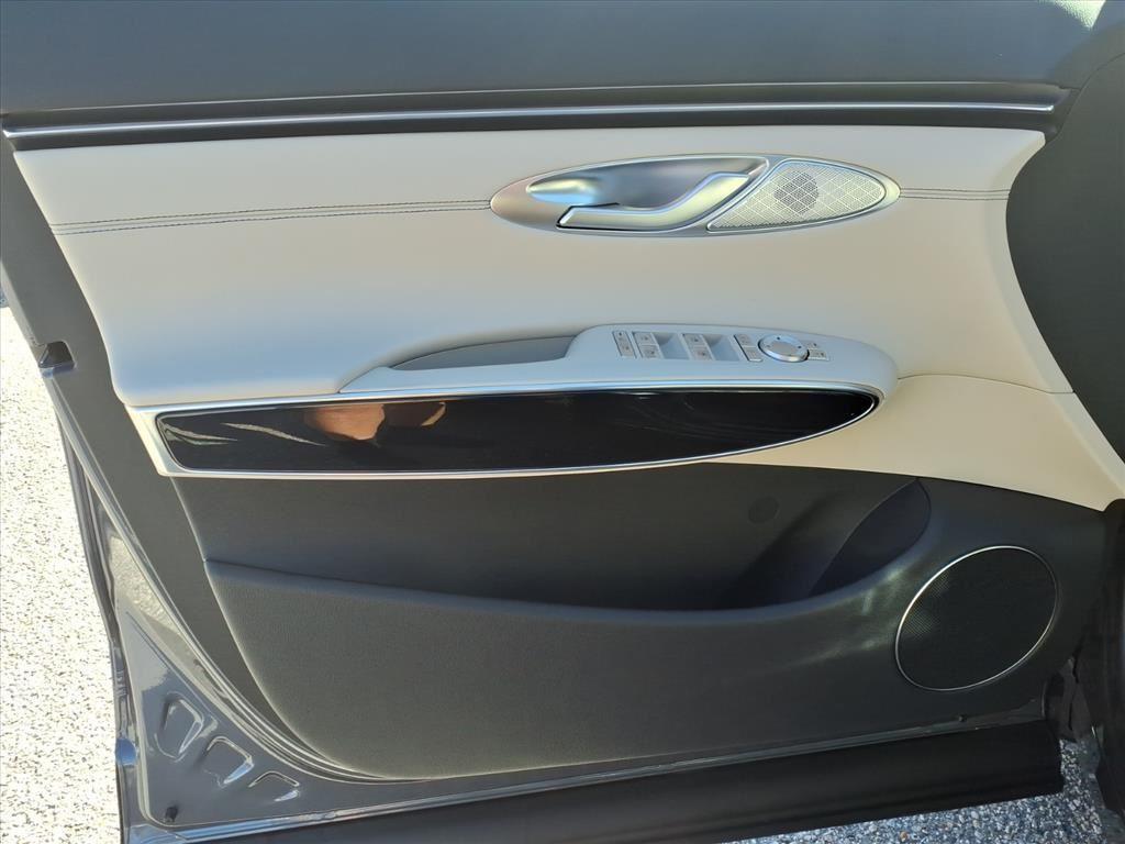 new 2026 Genesis GV70 car, priced at $52,100