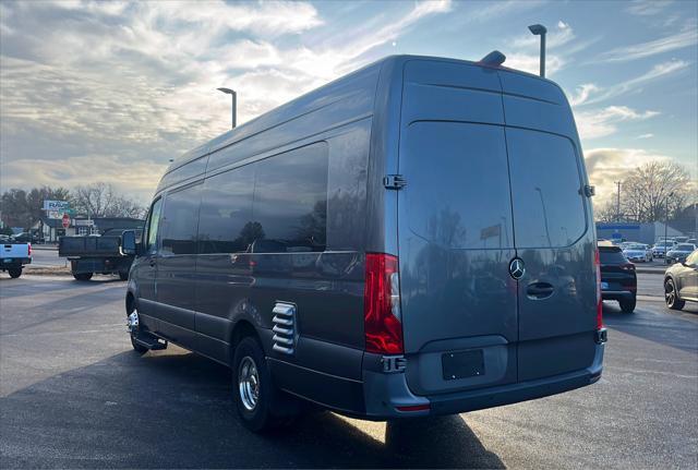 used 2022 Mercedes-Benz Sprinter 4500 car, priced at $83,500