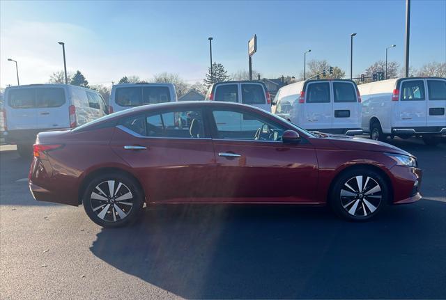 used 2021 Nissan Altima car