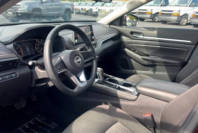 used 2023 Nissan Altima car