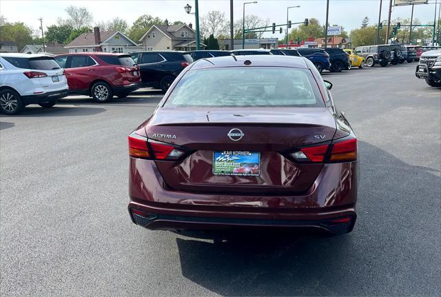 used 2023 Nissan Altima car