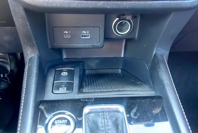 used 2021 Nissan Kicks car