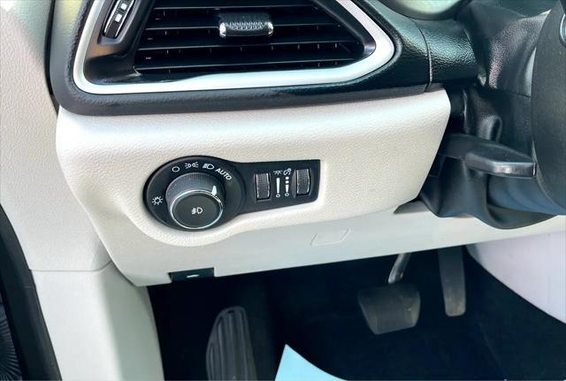 used 2022 Chrysler Pacifica car, priced at $23,990