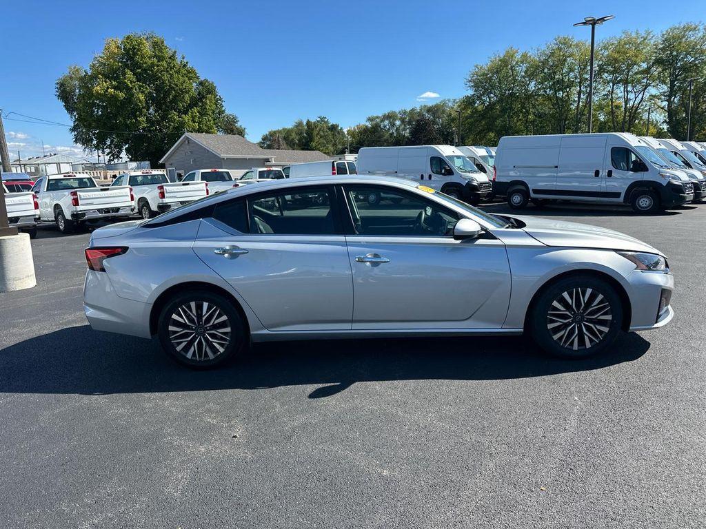 used 2023 Nissan Altima car, priced at $20,990