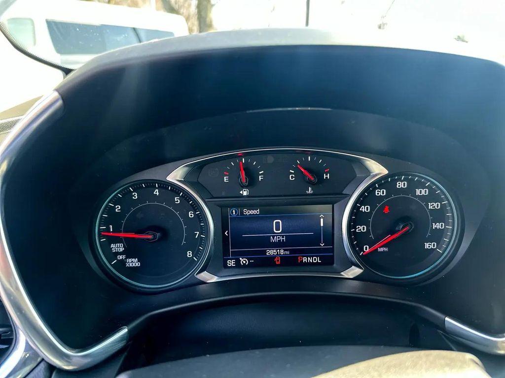used 2022 Chevrolet Equinox car, priced at $24,990