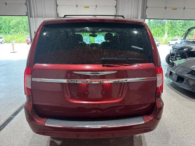 used 2013 Chrysler Town & Country car, priced at $8,995