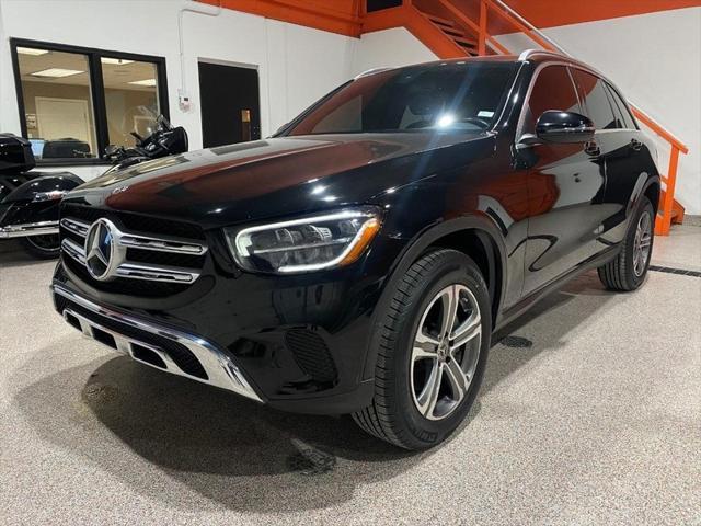 used 2020 Mercedes-Benz GLC 300 car, priced at $22,695