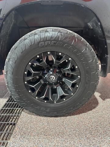 used 2021 Ram 1500 car, priced at $25,995