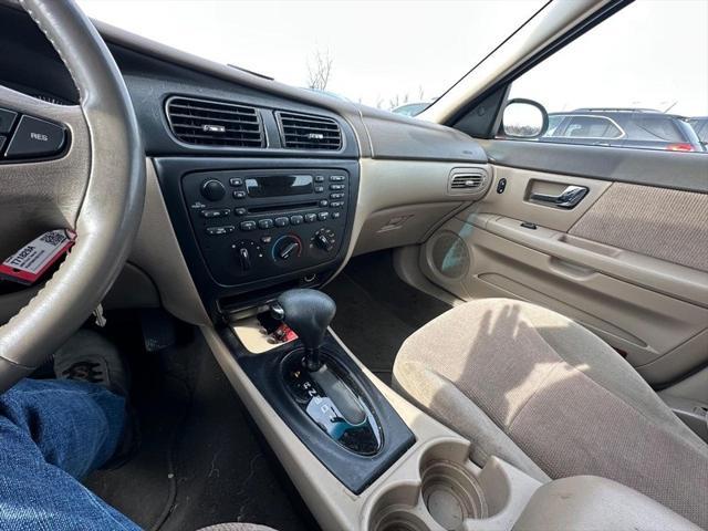 used 2002 Ford Taurus car, priced at $2,995