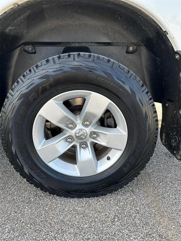 used 2015 Ram 1500 car, priced at $15,995