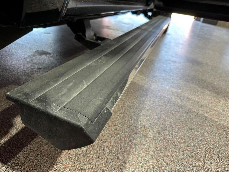 used 2015 Cadillac Escalade ESV car, priced at $19,995