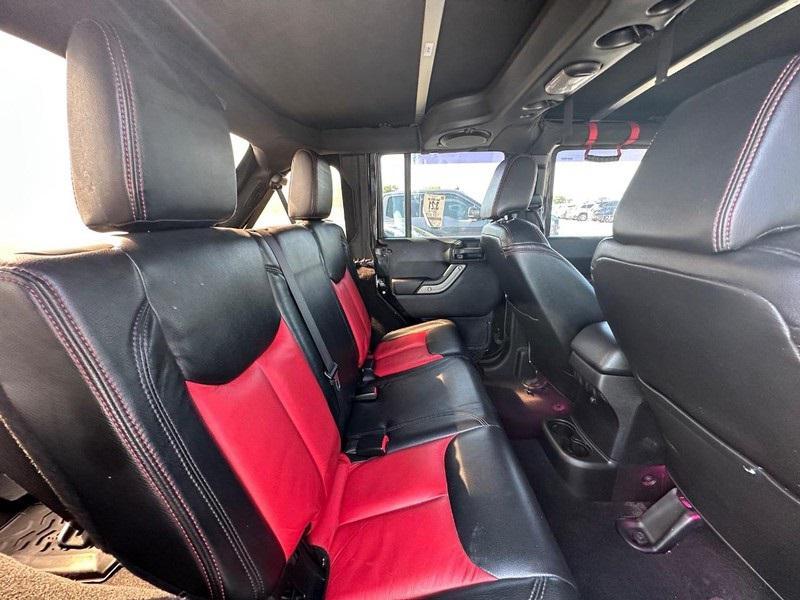 used 2014 Jeep Wrangler Unlimited car, priced at $13,495