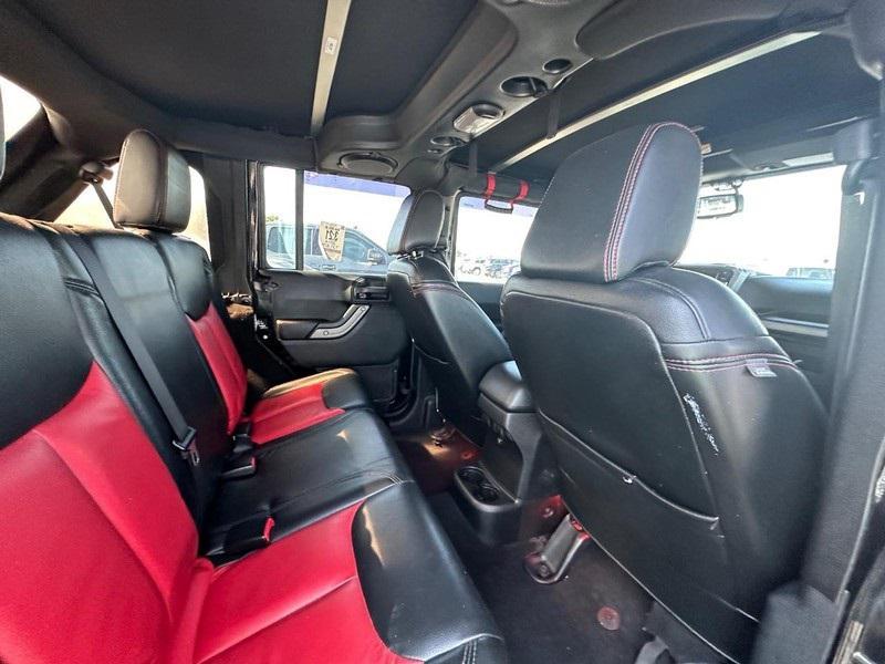 used 2014 Jeep Wrangler Unlimited car, priced at $13,495