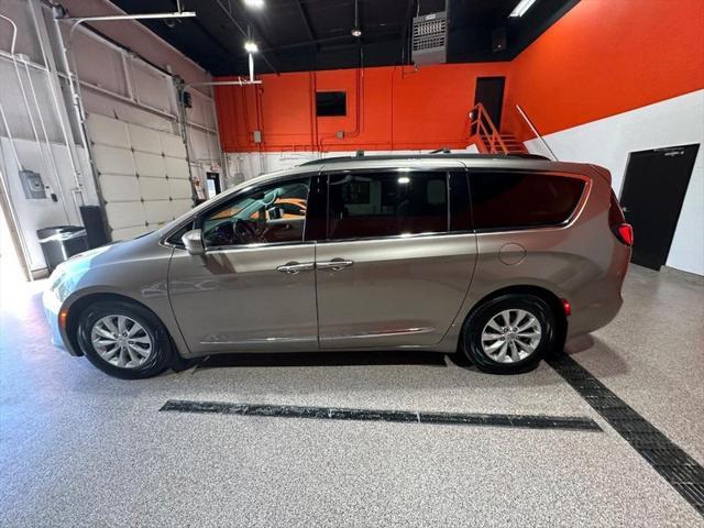 used 2017 Chrysler Pacifica car, priced at $11,995