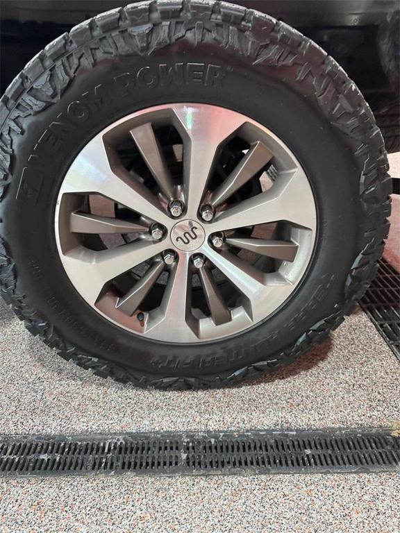 used 2016 Ford F-150 car, priced at $22,995