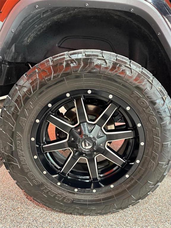 used 2018 Jeep Wrangler Unlimited car, priced at $24,995