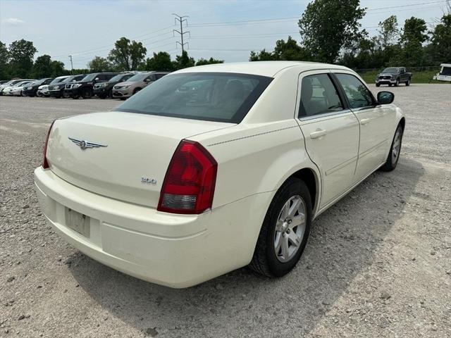 used 2007 Chrysler 300 car, priced at $4,995