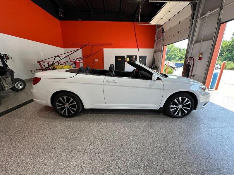 used 2011 Chrysler 200 car, priced at $8,995