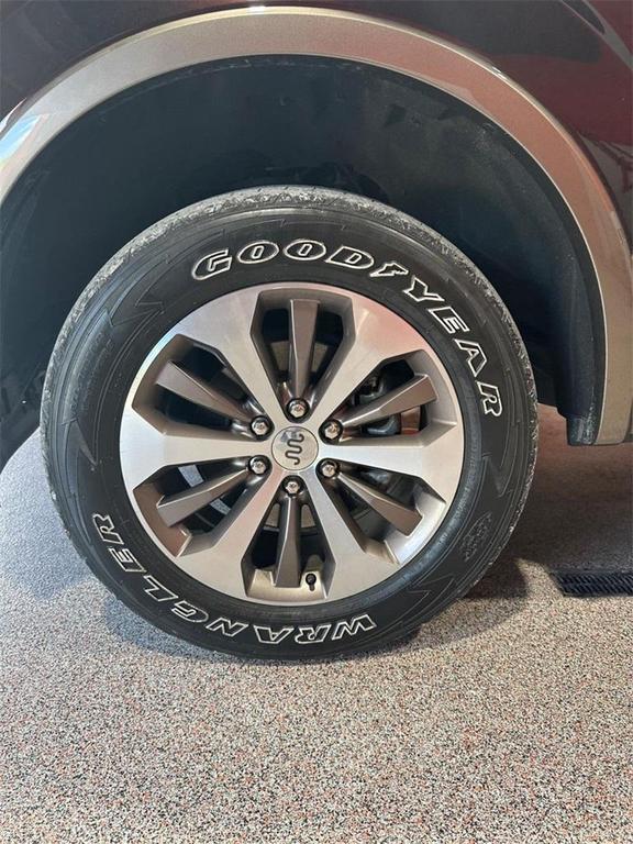 used 2019 Ford F-150 car, priced at $22,995