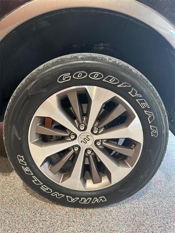 used 2019 Ford F-150 car, priced at $22,995
