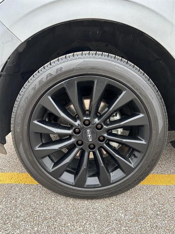 used 2018 Lincoln Navigator car, priced at $22,995