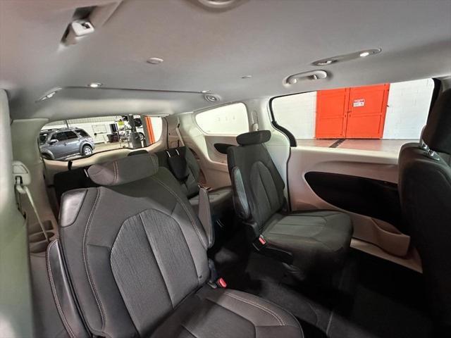 used 2017 Chrysler Pacifica car, priced at $19,995