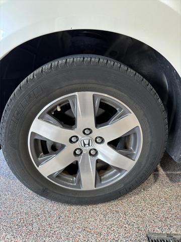 used 2013 Honda Pilot car, priced at $15,500
