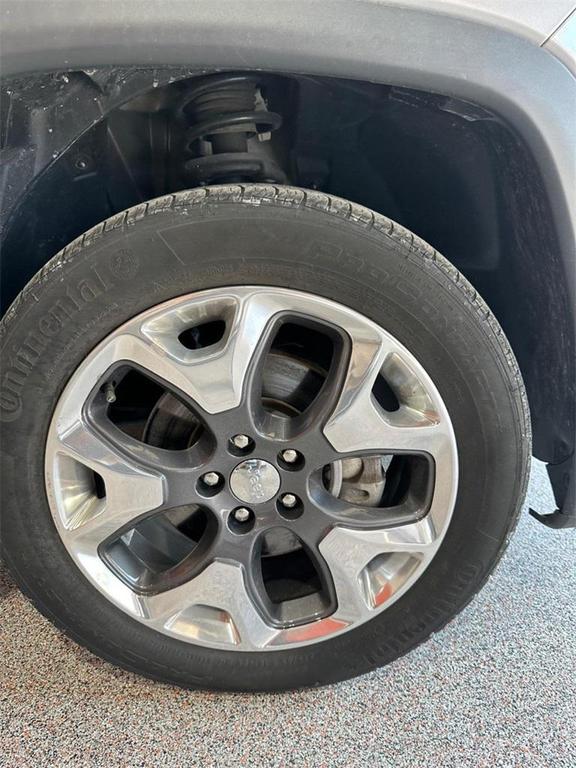 used 2019 Jeep Compass car, priced at $18,995