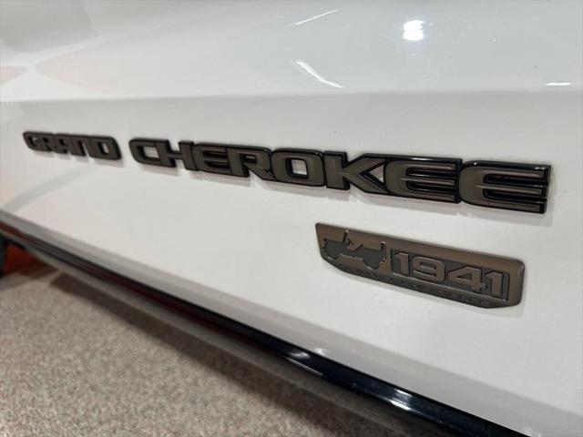 used 2016 Jeep Grand Cherokee car, priced at $13,500
