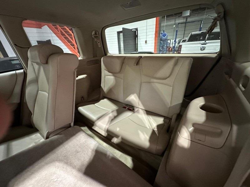 used 2007 Toyota Highlander Hybrid car, priced at $8,795