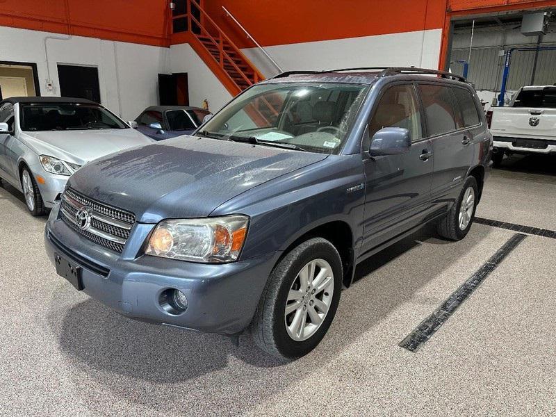 used 2007 Toyota Highlander Hybrid car, priced at $8,795