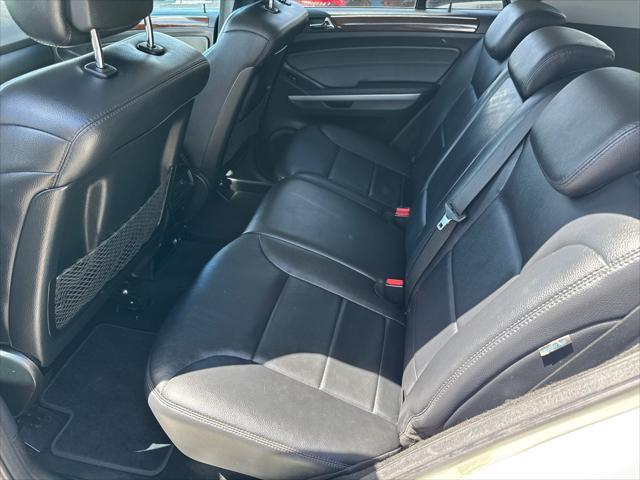 used 2011 Mercedes-Benz M-Class car, priced at $5,995