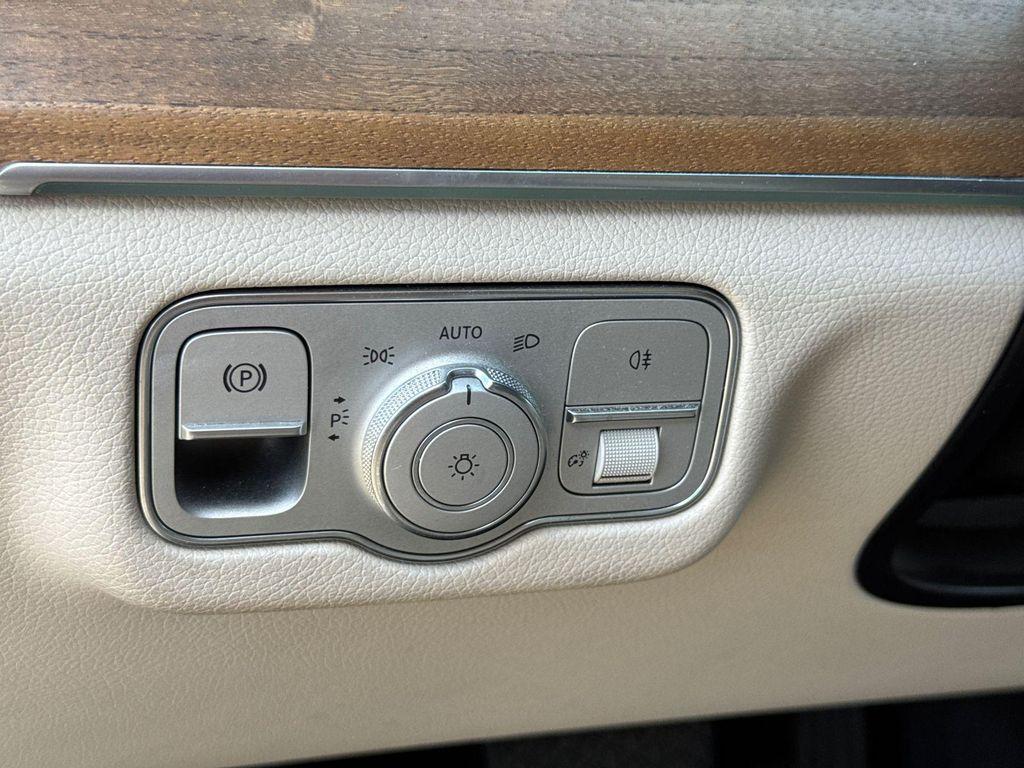 used 2022 Mercedes-Benz GLE 350 car, priced at $39,990