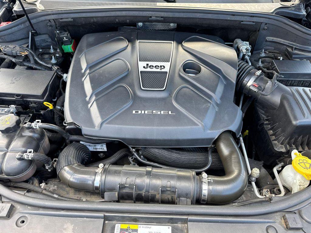 used 2016 Jeep Grand Cherokee car, priced at $14,995